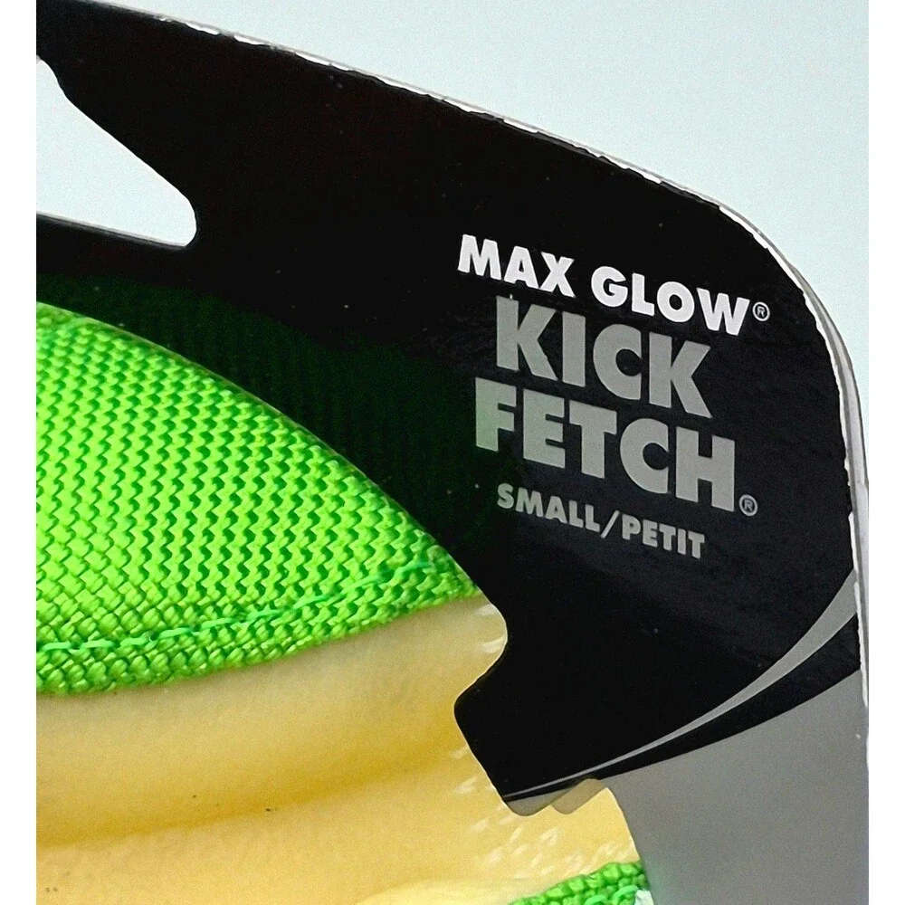 Chuckit Max Glow Kick Fetch Small 5.5” Glow in Dark Dog Toy New